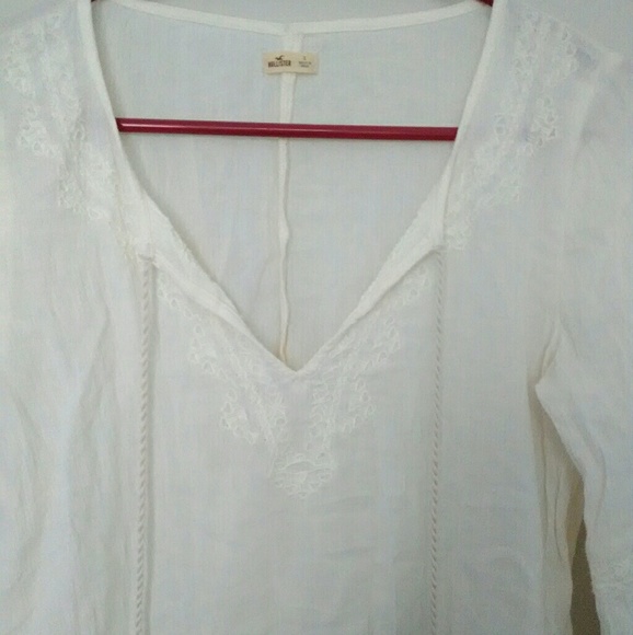 Hollister boho embroidered ivory crop top - Picture 2 of 7
